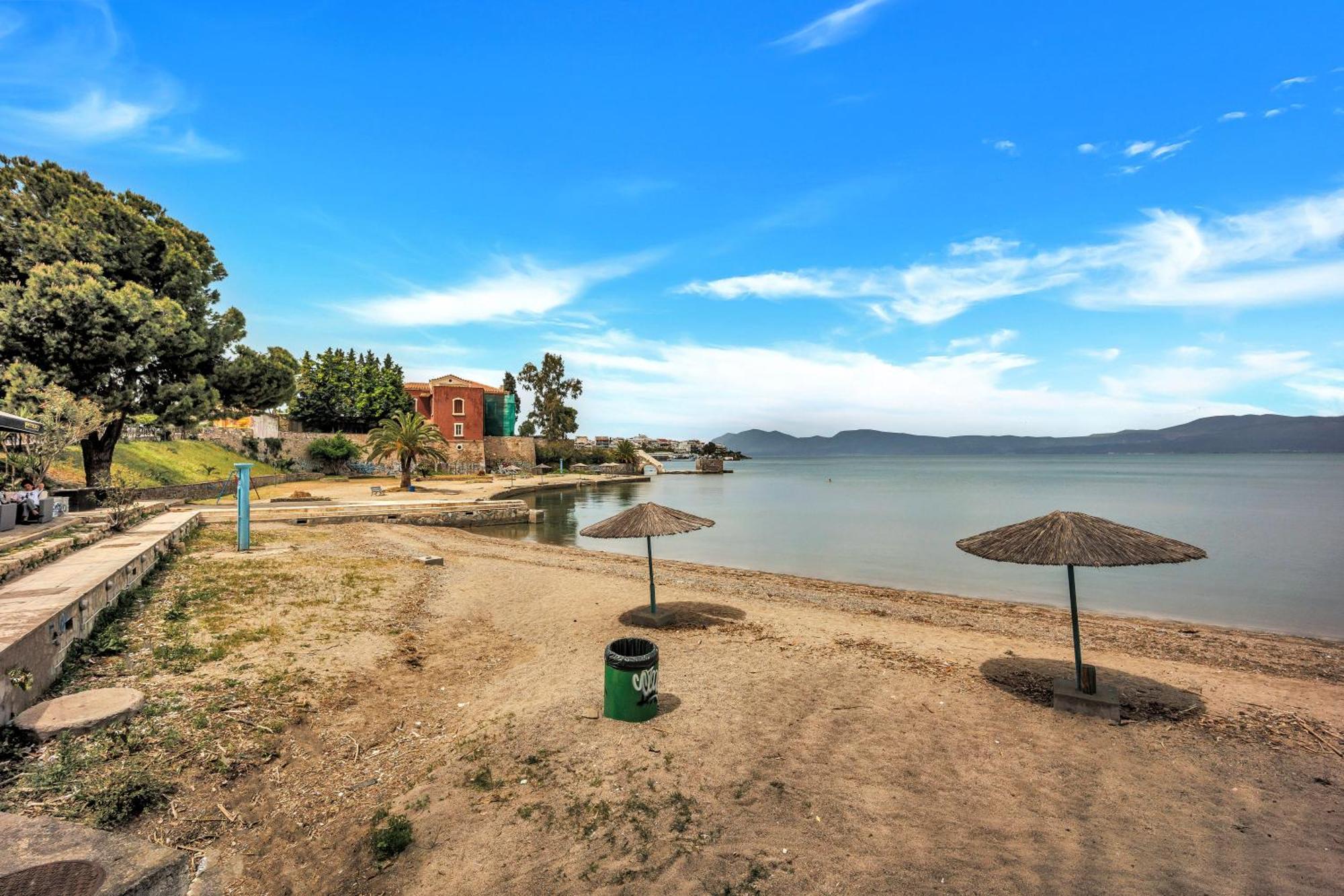 Fabulous Central Apartment Close To The Sea! Chalkís المظهر الخارجي الصورة