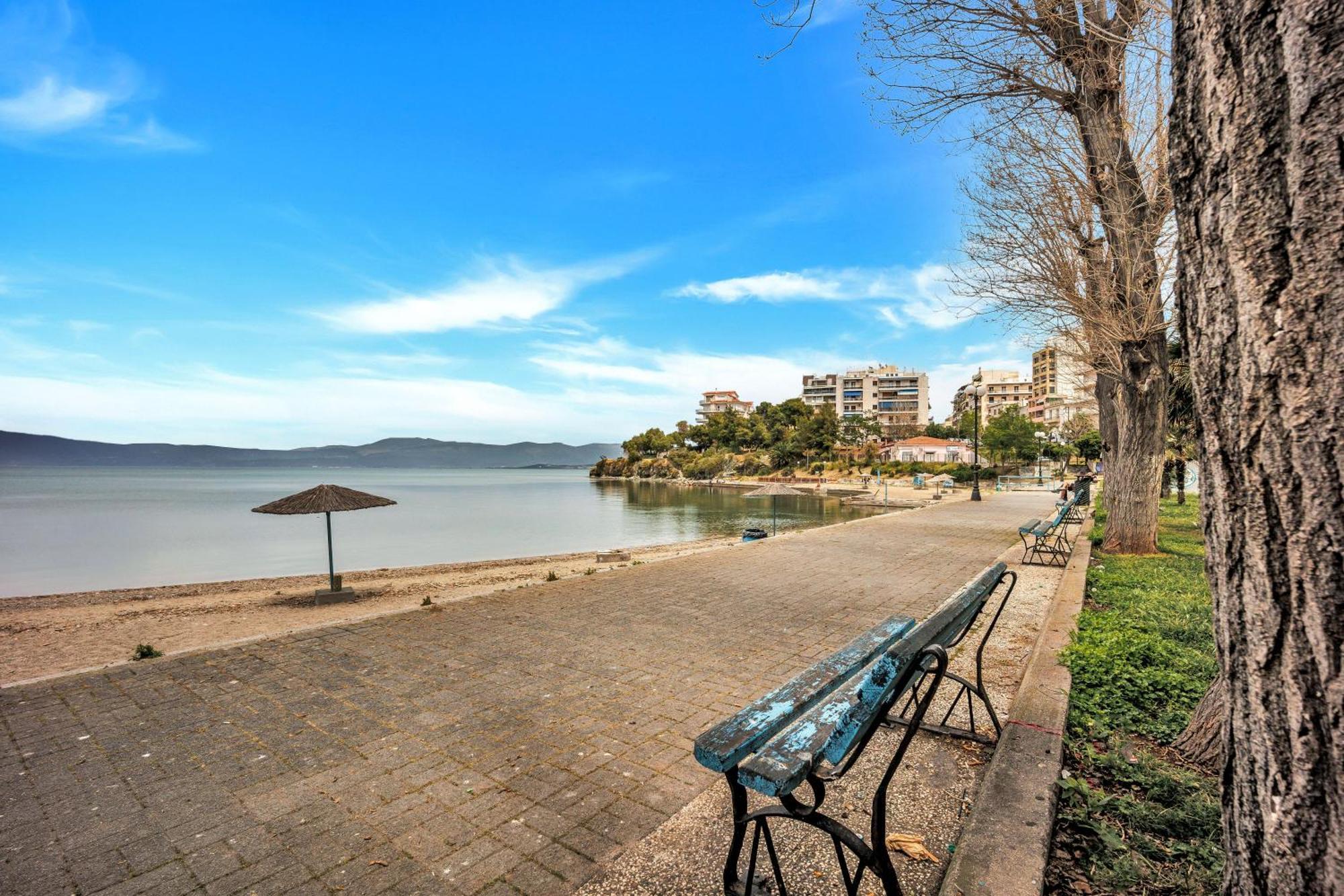 Fabulous Central Apartment Close To The Sea! Chalkís المظهر الخارجي الصورة